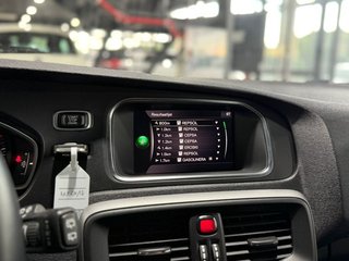 Volvo V40  2.0 D2 LED-Xenon Navi Klima PDC ...