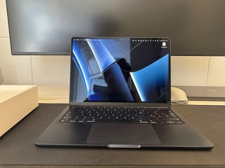 MacBook Air M2 blu notte