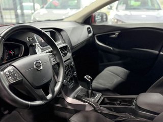 Volvo V40  2.0 D2 LED-Xenon Navi Klima PDC ...