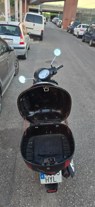 Moto SYM Fiddle 3 Scooter 2014 Negra
