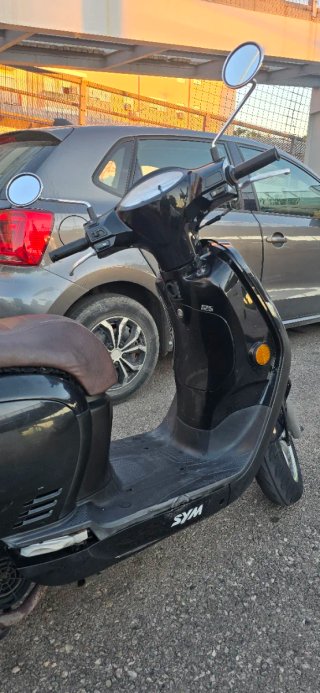 Moto SYM Fiddle 3 Scooter 2014 Negra