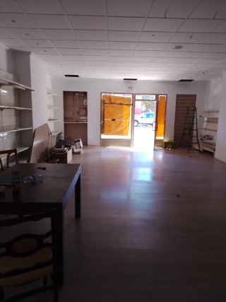 Venta y alquiler local comercial
