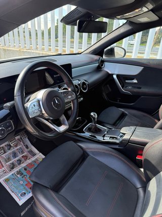 Mercedes-Benz Clase CLA 200