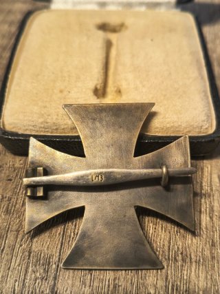 Militaria Cruz de Ferro E.K.1 Classeno Estojo L/13