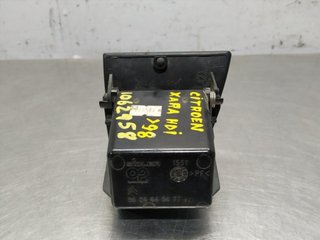 CENICERO CITROEN XSARA BERLINA 9624645677