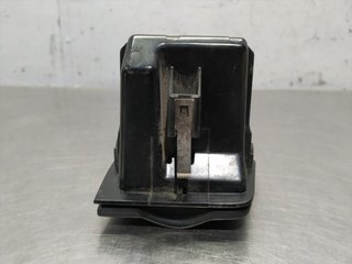 CENICERO CITROEN XSARA BERLINA 9624645677