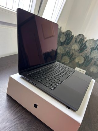 MacBook Pro 14” M4 16GB/512GB Space Gray