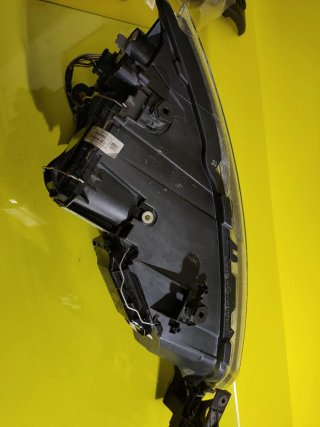FARO DELANTERO IZQUIERDO SEAT LEON III