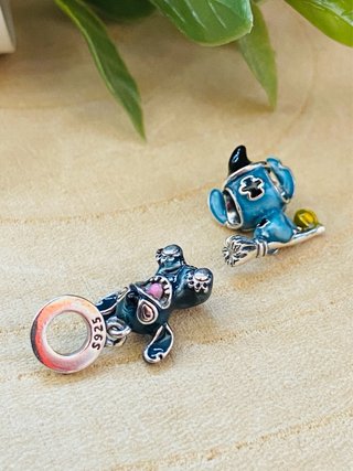 Lote 2 Charms Stitch Sonriente y Bruja - Plata