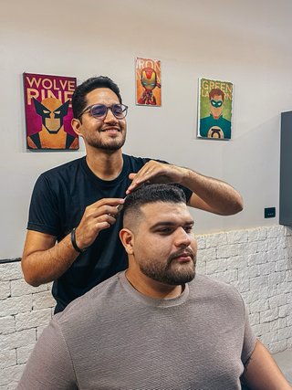 Barbero a domicilio, reserve su cita ahora.