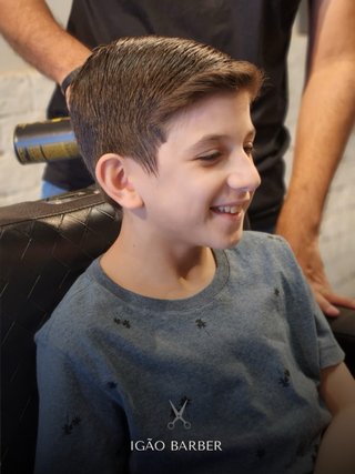 Barbero a domicilio, reserve su cita ahora.
