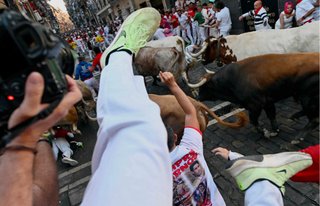 BURLADERO A PIE DE CALLE ENCIERRO SAN FERMIN