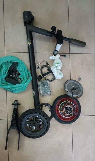 Patinete Eléctrico Xiaomi Pro 2 + Repuestos