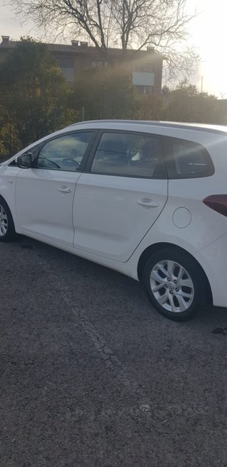 KIA Carens 2017