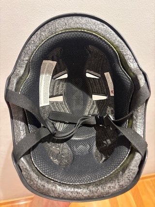 Casco DSG Negro con Stickers S-M