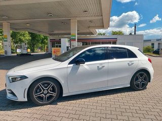 Mercedes Benz A200d AMG Line 150cv 8G-DCT