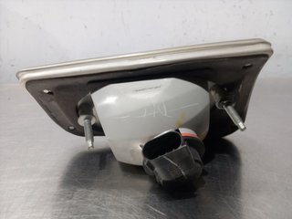 FARO ANTINIEBLA TRASERO IZQUIERDO CADILLAC STS G/