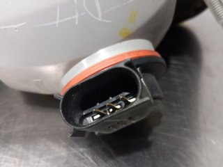 FARO ANTINIEBLA TRASERO IZQUIERDO CADILLAC STS G/
