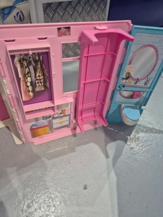Casa de muñecas plegable