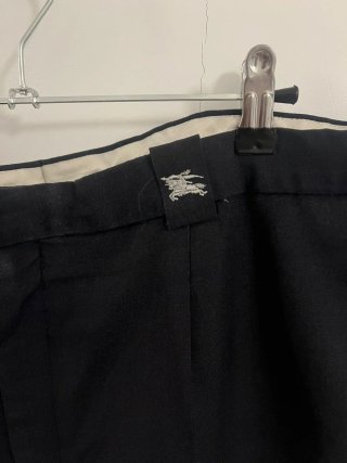 Pantalón Burberry Negro