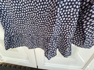 Camisa Divided Talla S Estampado Floral