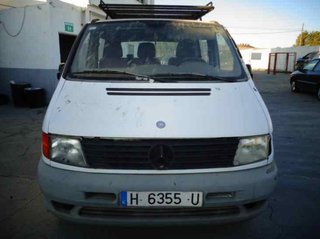 Faro Derecho Mercedes 2433916