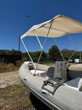 Semirrígida 40cv 4T