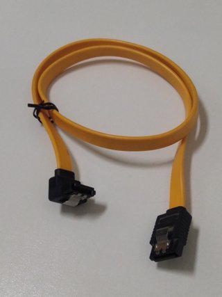 Cavo SATA 50cm Arancione