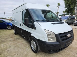 Ford Transit largo y alto