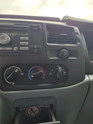 Ford Transit largo y alto