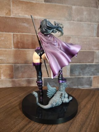 Kotobukiya DC Comics Huntress Bishoujo Statue