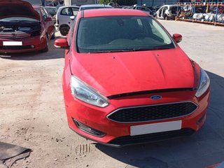 Bandeja trasera ford focus lim. black&red 485014