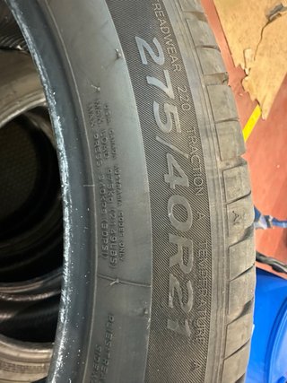 Neumáticos 275/40 R21 y 315/35 R21