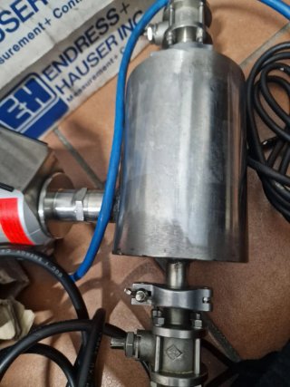 Medidor de Humedad Rndress+Hausser y MMY 17P+DY75