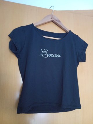 Camiseta manga corta Emar con pedrería