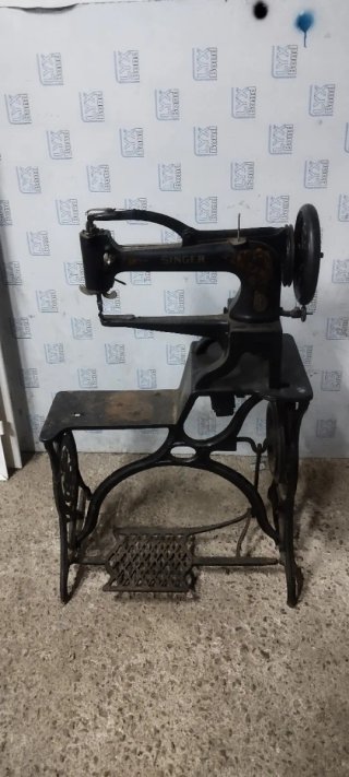 Máquinas de coser antiguas