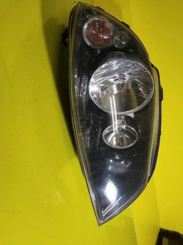 FARO DELANTERO DERECHO SEAT IBIZA 6L Doble Óptica