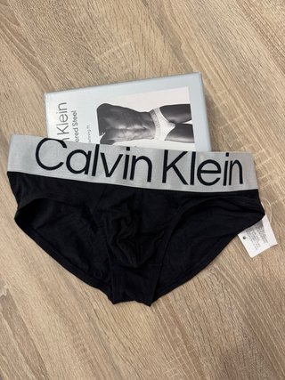 Calzoncillo Calvin Klein Negro y Plateado