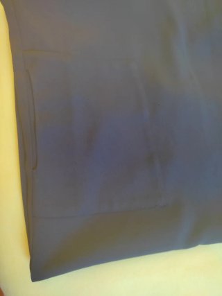 Vestido midi azul marino con tirantes
