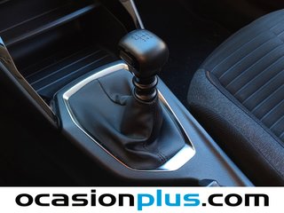 Peugeot 2008 BlueHDi 100 S&S Active 75 kW (100 CV)