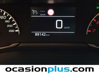 Peugeot 2008 BlueHDi 100 S&S Active 75 kW (100 CV)
