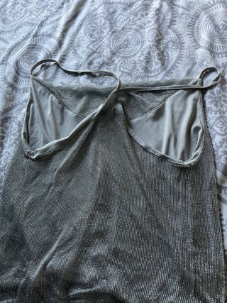Top brillante Pull and Bear gris