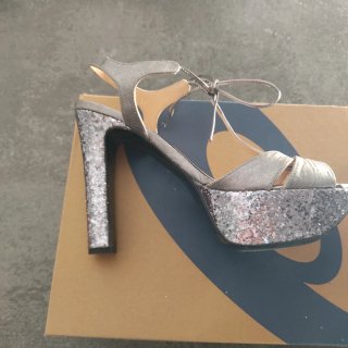 Zapatos de fiesta Gloria Ortiz
