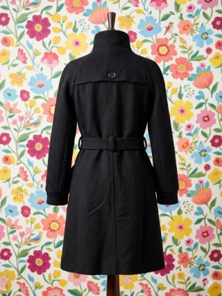 Abrigo Naf Naf negro mujer