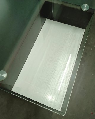 Mesa Centro Cristal y Madera Salón Blanco-Wengué