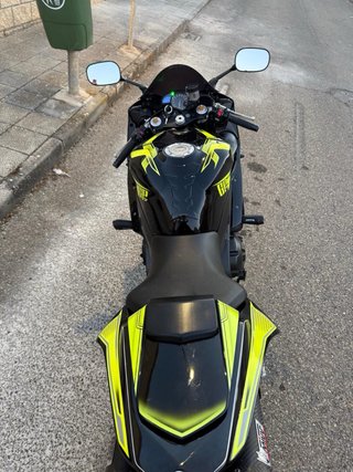 Yamaha YFZ R1 1000 CC