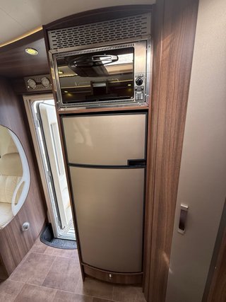 Autocaravana integral Bürstner
