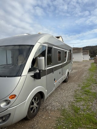 Autocaravana integral Bürstner