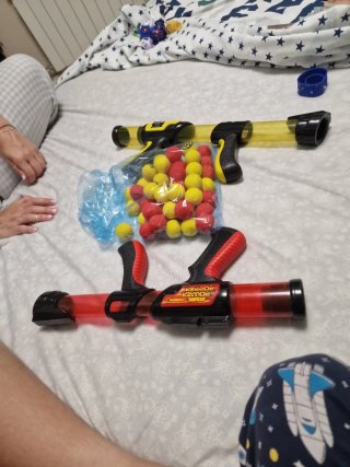 2 Pistolas de Juguete con Bolas