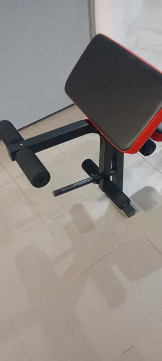 Banco de pesas como nuevo. Entrega en mano Ibiza